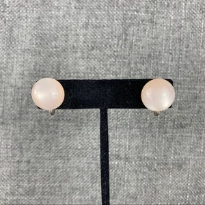 Vintage Light Pink Cats Eye Screw Back Earrings